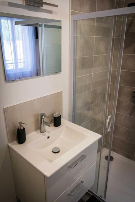 L'Albatros 007 - Hypercentre * Cosy * Wifi Apartment Saint-Quentin  Bagian luar foto